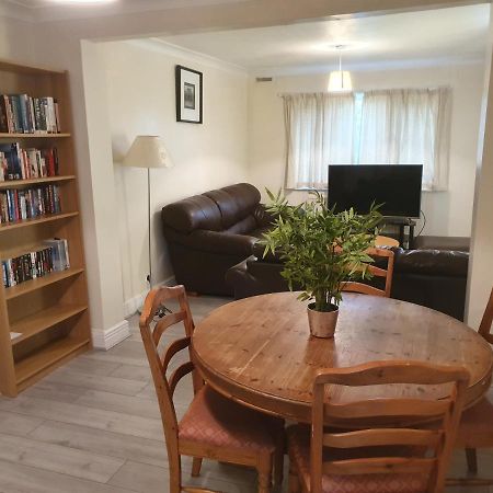 Elegant House 10 Minutes Walk To Wembley Stadium Βίλα Λονδίνο Εξωτερικό φωτογραφία